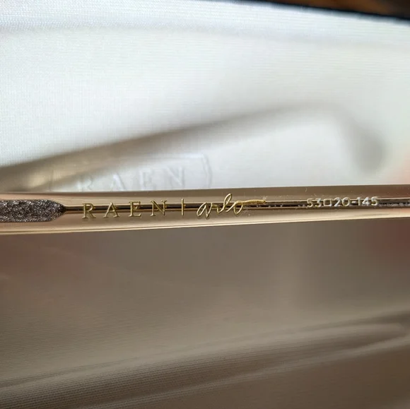 RAEN Arlo Polarized Champagne Crystal - Picture 2 of 5